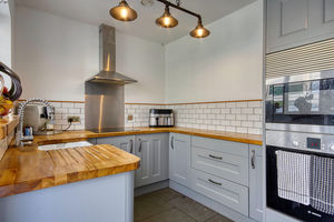 Kitchen- click for photo gallery
